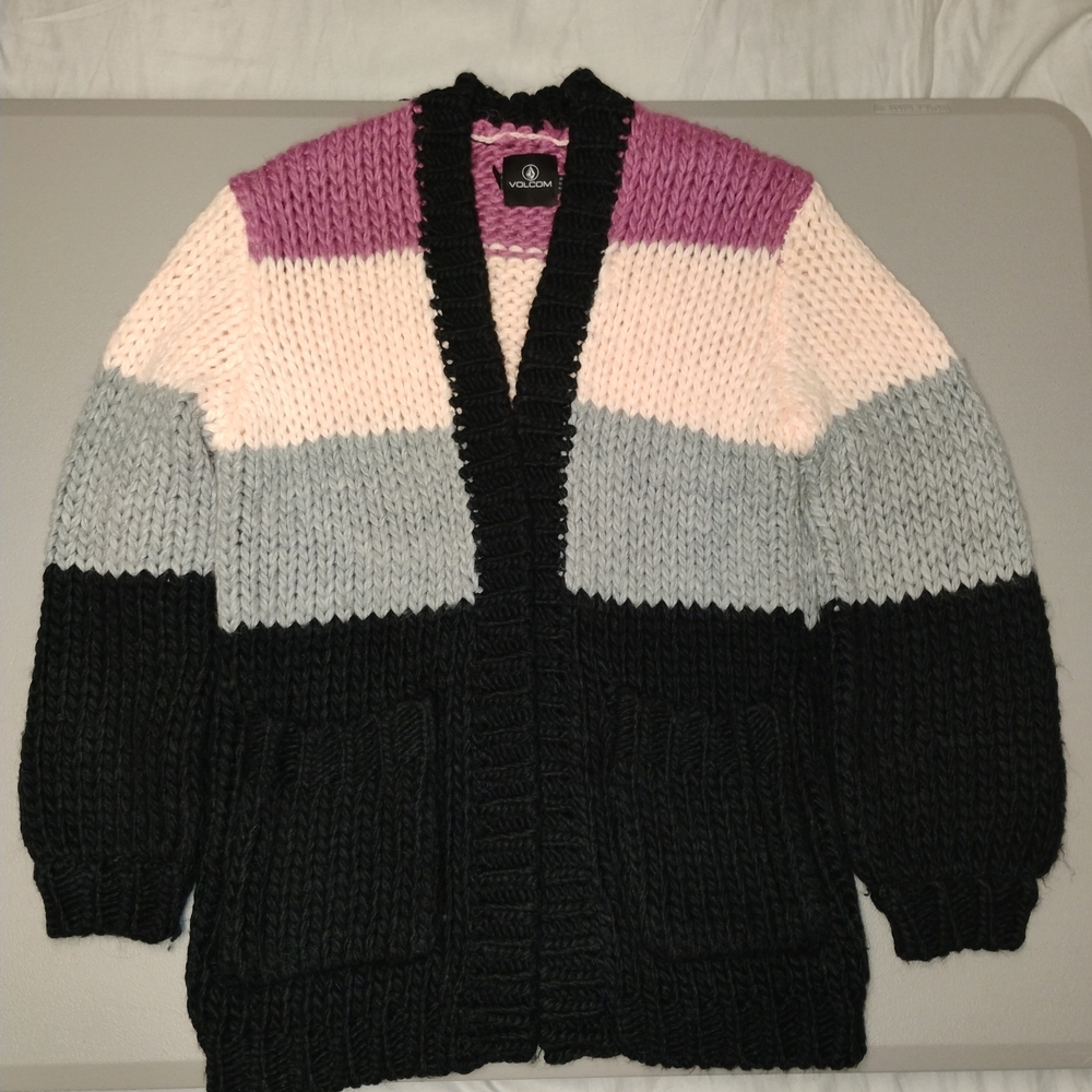 Rare Cute Volcom "Knit List" Multicolor Pink Peach Grey Black Cardigan